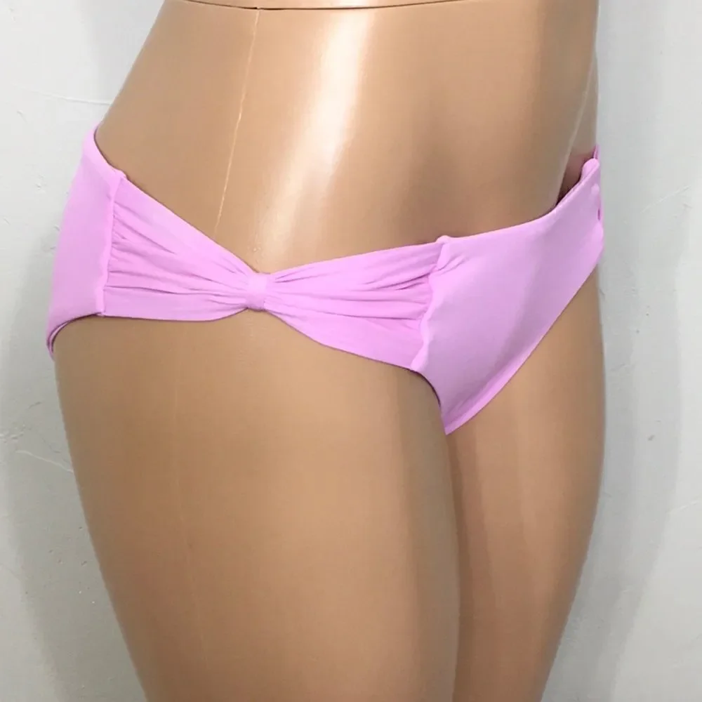 New. Isabella rose orchid pink bikini bottoms.
